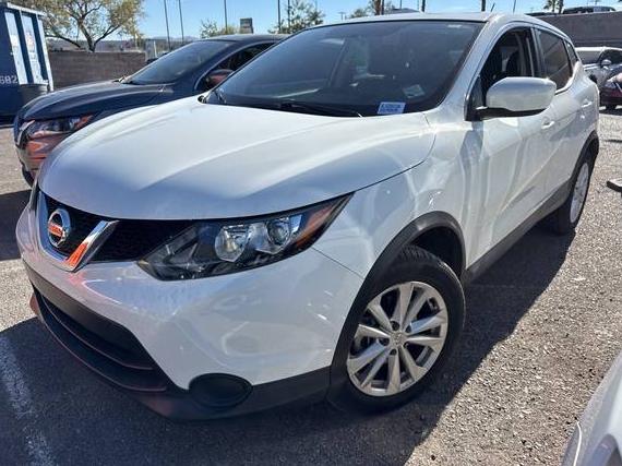 NISSAN ROGUE SPORT 2018 JN1BJ1CP1JW107077 image